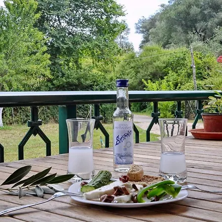 Christiana's Next To Beach Case de vacanță