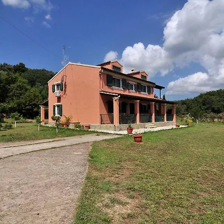 Christiana's Next To Beach Dassia (Corfu)